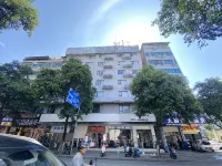 Jifen Qingchen Hotel (Lishui Wandi Plaza People's Hospital)