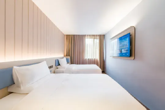 Hanting Hotel (Pearl River Film Plaza Kecun  Metro station Guzngzhou)