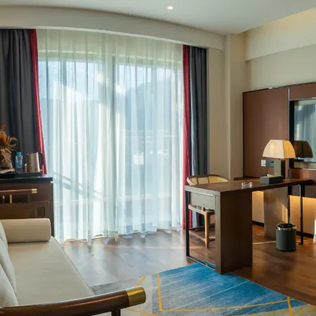 Jinggang Zhinan Hotel