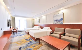 Guoxin Hot Spring Hotel (Erdao Baihe Changbaishan Railway Station)
