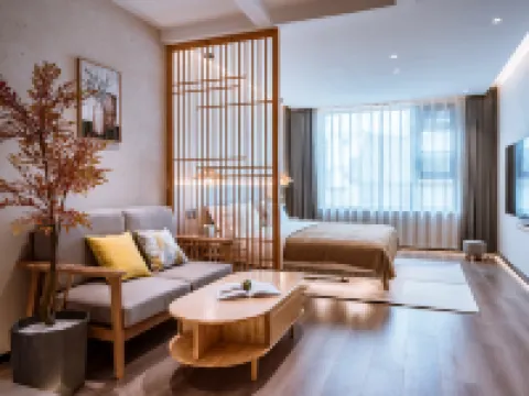 Yunbo Light Luxury Homestay (Dali Ancient City South Gate Branch) Hotels near Dali Ancient City