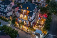 Fairy Mountain Zhiqi Designer Bieyuan Hotels near Fairy Mountain National Forest Park - Grassland Station