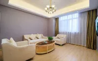 Vienna Hotel (Zhuji Xishi Hometown Wanda) - Parkplatz