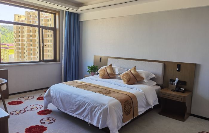 Ganyu Government Guest House