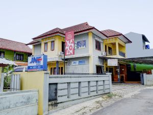 OYO 113676 Wisma Al-fahmi Syariah