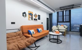 Nuanxuan Duplex New Apartment (Qianjiang Station)