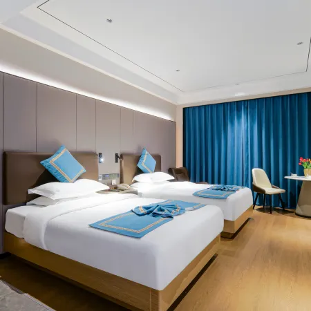 Yufeng Huichong Hotel (Jinshan Ancient Town)
