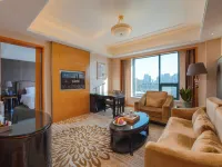 Mingfa Hotel (Nanjing South Railway Station Mingfa Plaza Subway Station Store)