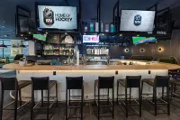 維多利亞麋鹿湖套房酒店 - 酒吧