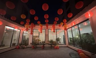 YinYi Hotel (East Ring Never Sleeps City Middle East Market Branch)