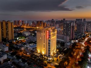 Hengfeng Hotel (Laibin People's Government Shop)