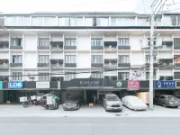 El Rico Suite Makati by RedDoorz โรงแรมใกล้สถานทูตเยอรมนี