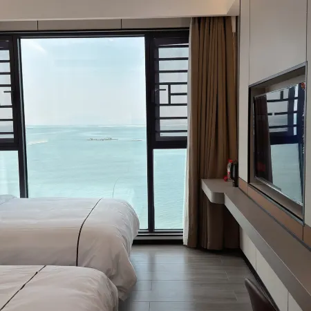Guanhai Homestay (Jinxiang Yintan Branch)