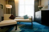 Qinhu Hot Spring Hotel Hotel di Qin Lake Wetland Scenic Spot