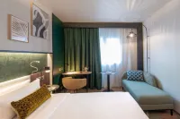 Crowne Plaza Madrid - Centre Retiro Hotel in zona Parco Azorín