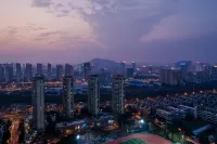 Lily Smart Hotel (Swan Lake Wanda Branch)