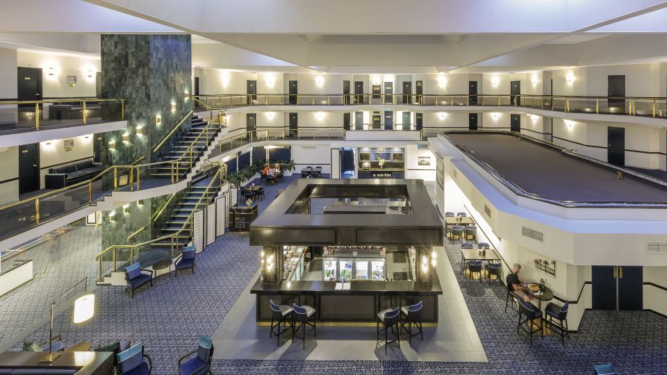 Ramada By Wyndham Diplomat Canberra