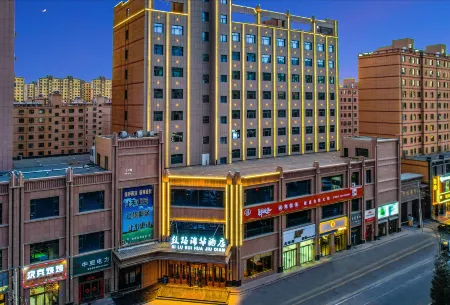 Silk Road Ruihua Hotel (Zhangye West High-Speed Railway Station) Отели рядом с достопримечательностью «Xilaisi»