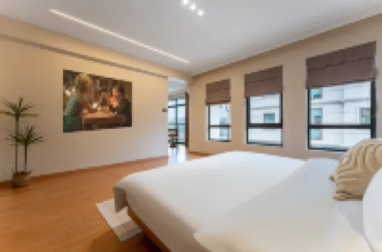 Floral Hotel· Zhujiajian Yinyuye Hotel(Putuoshan Airport Cangzhi Wharf Branch) Hotels in Zhoushan