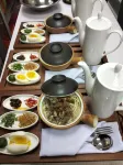 Uma Hotel and Residences - breakfast