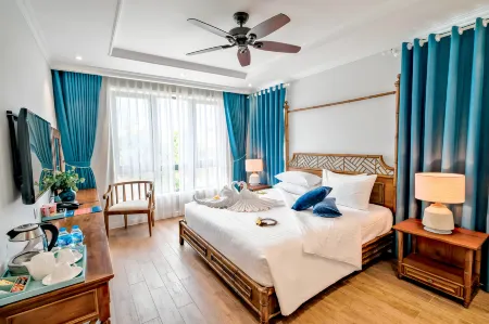 Sunset Sanato Resort & Villas Отели рядом с достопримечательностью «Лонг-Бич Перлс»