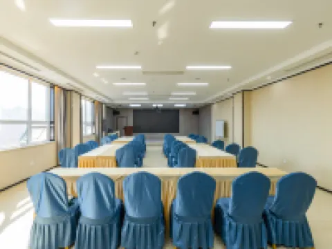 Fairyland Shangpin Hotel (Hengshui Yirancheng Railway Station) Hotel a Hengshui