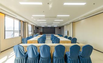 Fairyland Shangpin Hotel (Hengshui Yirancheng Railway Station)