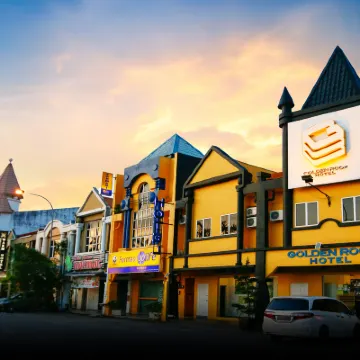 Golden Roof Hotel Sunway Ipoh Hotels near Sunway Lost World Theme Park : Hot Springs & Night Park