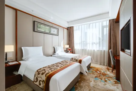Taiyuan Zhicheng Heping Hotel (Xiayuan Park Times City) Отели рядом с достопримечательностью «Taiyuan University of Science and Technology»