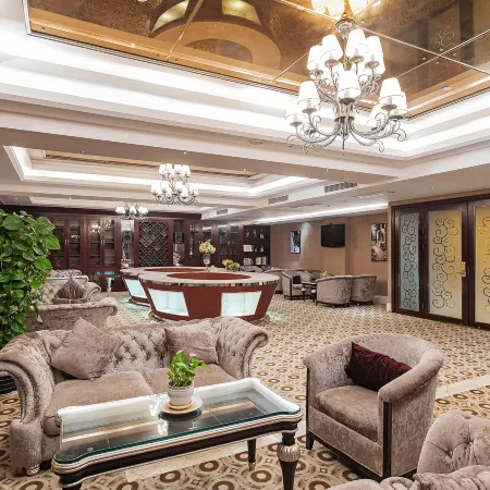 Fortune International Hotel