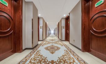 Vienna Hotel (Fengshan)