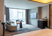 International  Hotel.LuoYang