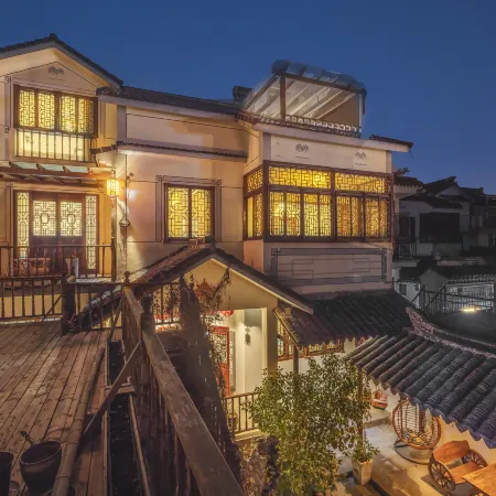Yuyantang Riverside Courtyard Boutique Inn
