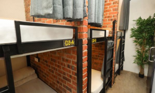 Suite 18 Boutique Hotel