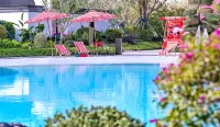 Qingyuan Jihua Park Lake Butterfly Bay Hot Spring Hotel (Official) - Beach