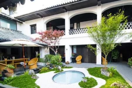 Kunming Haiyuan Boutique Homestay (Nanping Pedestrian Street)