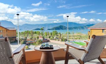 Lugu Lake Luzhixu Hotel (Sanjiacun Wharf Store)