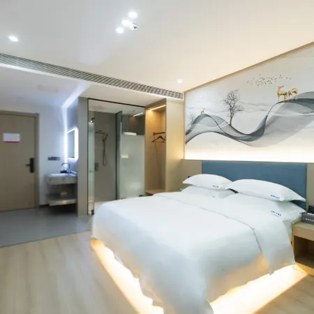 Lipton Fashion Hotel