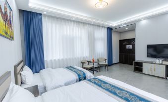 FOLK MUSIC HOSTEL