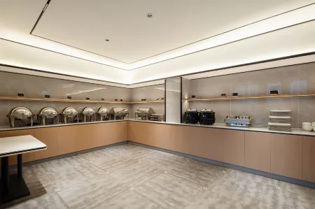 trefoil hotel Отели в г. Гуйпин