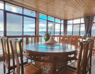 Yuxi Fuxian Lake Blue Lake Time Homestay