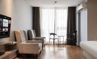 Muxiyunsu E-sports Cinema Hotel (Shangrao Wanda Plaza Branch)