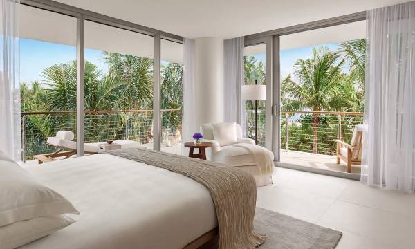 The Miami Beach Edition