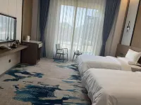 cloud-dwelling escape