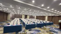Gold Gulf Hotel Hotels in Yingkou
