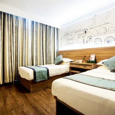 Beijing Zhong'an Hotel ( Near metro,Tian'anMen,Forbidden City. tourism service)