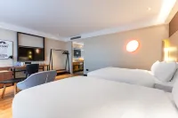 Xicheng Yiju Hotel ( Wuhan Railway Station& Wuhan Happy Valley) Hotel di Distrik Qingshan