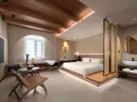 Snow Court & Songjiang Moon Wabi-Sabi Ultra-Luxury Courtyard(Harbin Zhonghua Baroque Branch) Hotels near Daowai