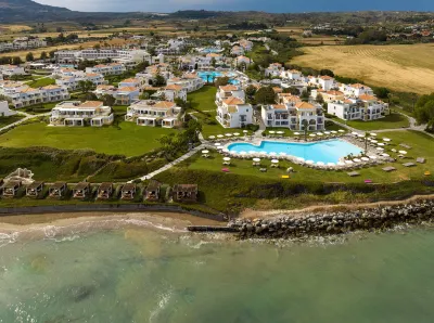 Neptune Luxury Resort Hotel in zona Paradise Beach