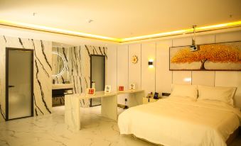Zhihui Yunjv Hotel